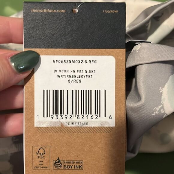 The North Face Women's Motivation Pocket 9” Shorts small - Picture 7 of 7